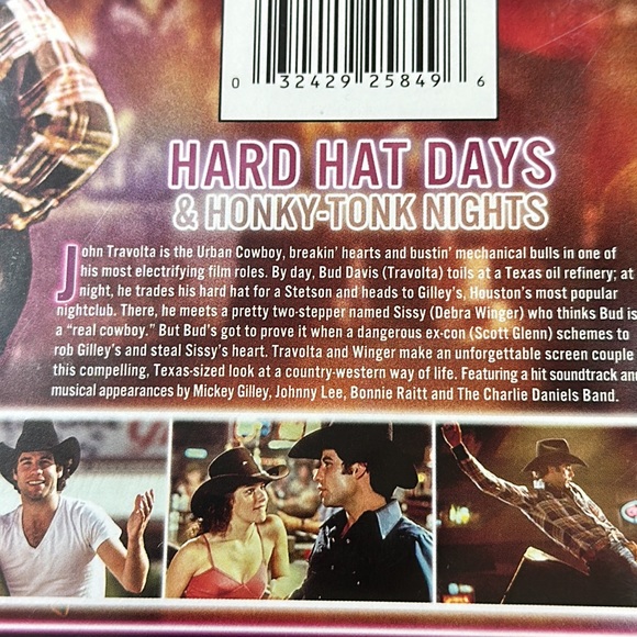 Urban cowboy, breaking hearts and busting mechanical bulls - Picture 3 of 4